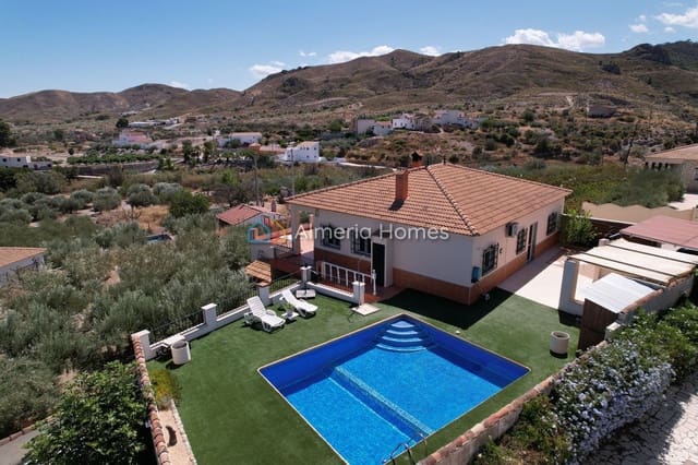 3 sovrum Villa till salu i Cantoria med pool garage - 239 995 € (Ref: 9203307)