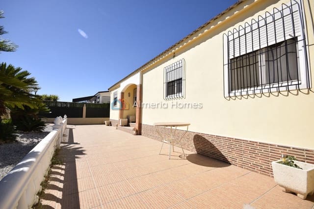 3 sypialnia Willa na sprzedaż w Oria z basenem - 165 000 € (Ref: 9231532)