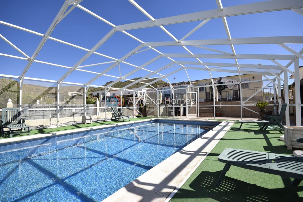 3 camera da letto Villa in vendita in Oria con piscina - 165.000 € (Rif: 9231532)