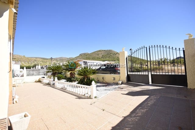 3 sypialnia Willa na sprzedaż w Oria z basenem - 165 000 € (Ref: 9231532)