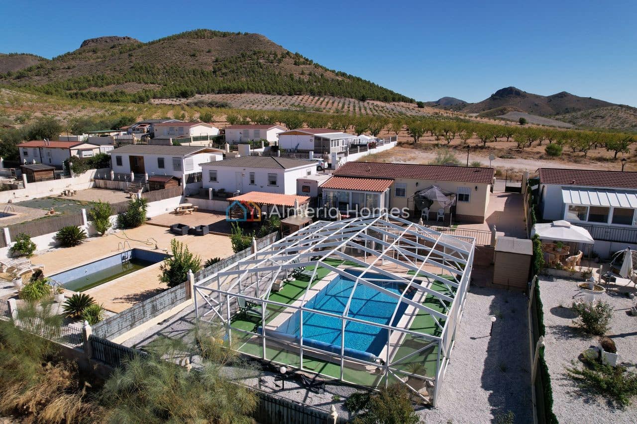 3 camera da letto Villa in vendita in Oria con piscina - 165.000 € (Rif: 9231532)