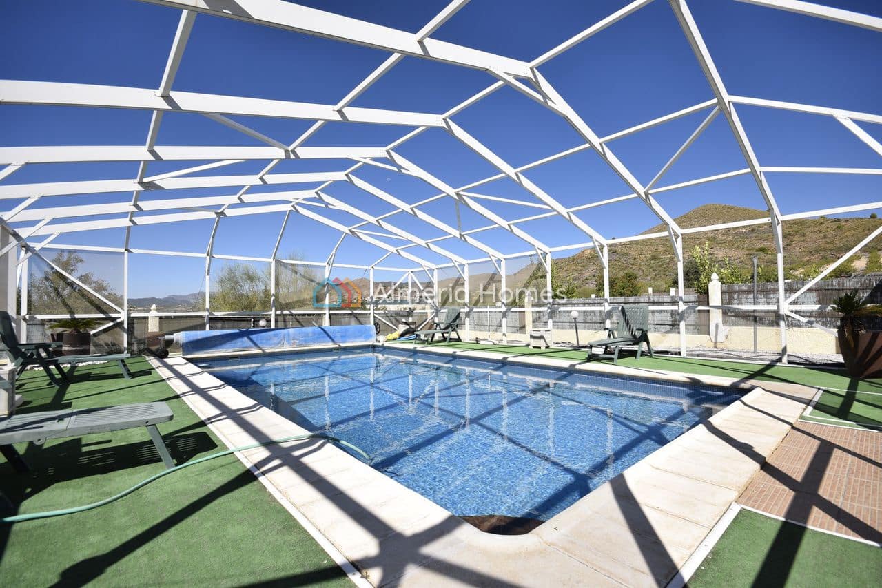 3 camera da letto Villa in vendita in Oria con piscina - 165.000 € (Rif: 9231532)