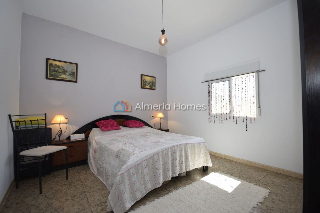 5 sypialnia Finka/Dom wiejski na sprzedaż w Arboleas - 145 000 € (Ref: 9245647)