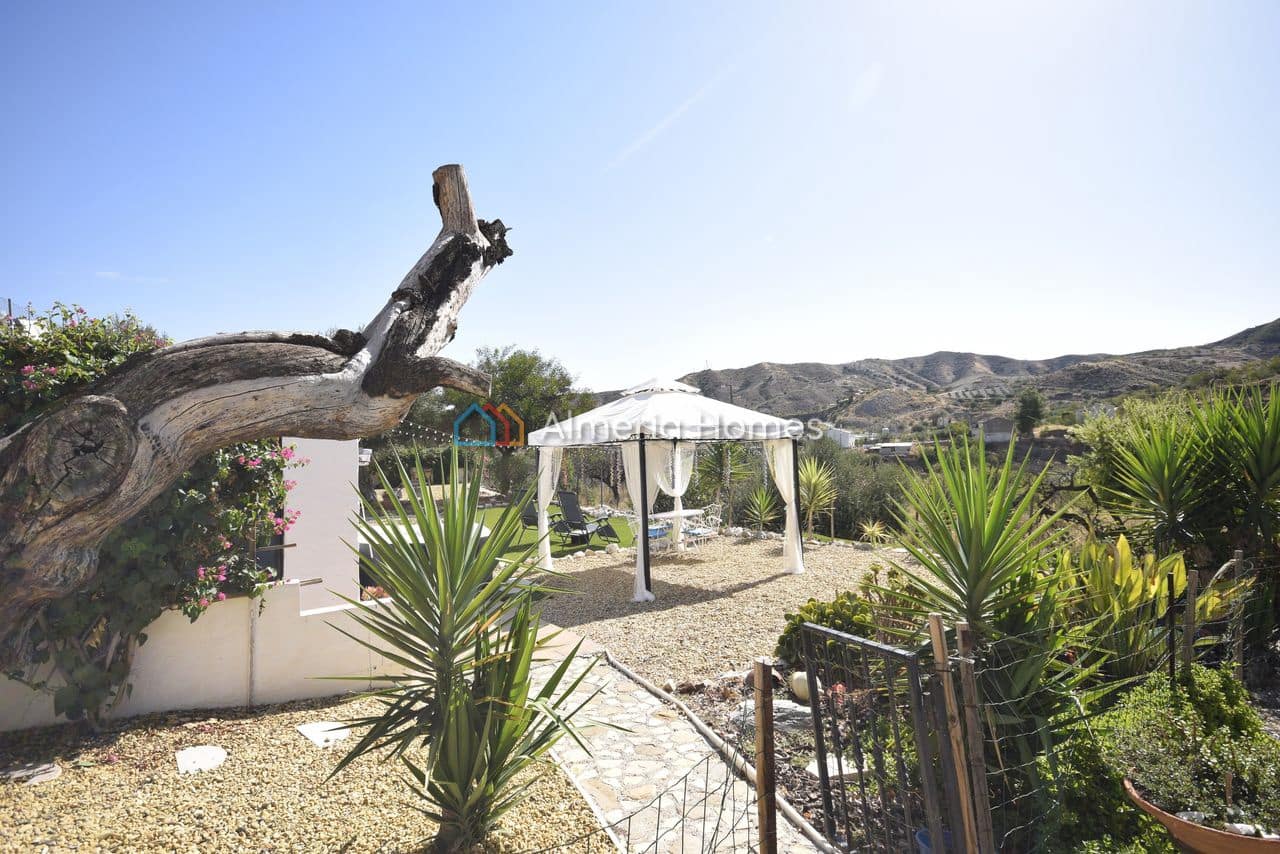 5 sypialnia Finka/Dom wiejski na sprzedaż w Arboleas - 145 000 € (Ref: 9245647)