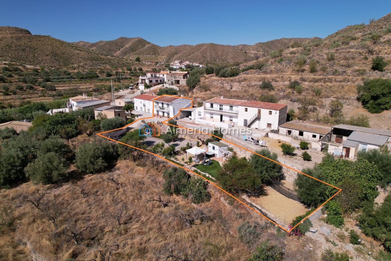 5 sypialnia Finka/Dom wiejski na sprzedaż w Arboleas - 145 000 € (Ref: 9245647)