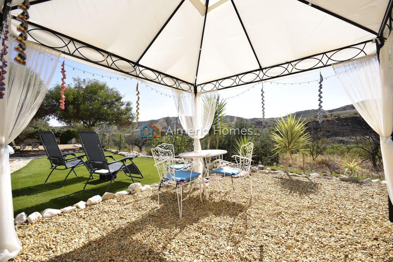 5 sypialnia Finka/Dom wiejski na sprzedaż w Arboleas - 145 000 € (Ref: 9245647)