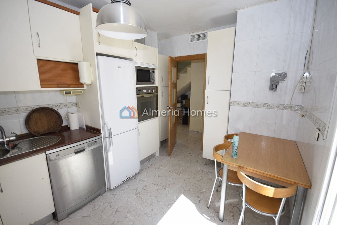 4 slaapkamer Appartement te koop in Albox - € 185.000 (Ref: 9249441)