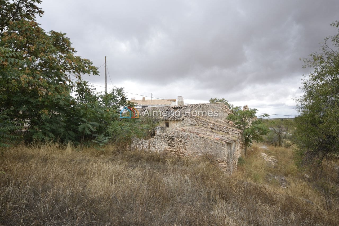 Finka/Dom wiejski na sprzedaż w Chirivel - 39 000 € (Ref: 9271410)