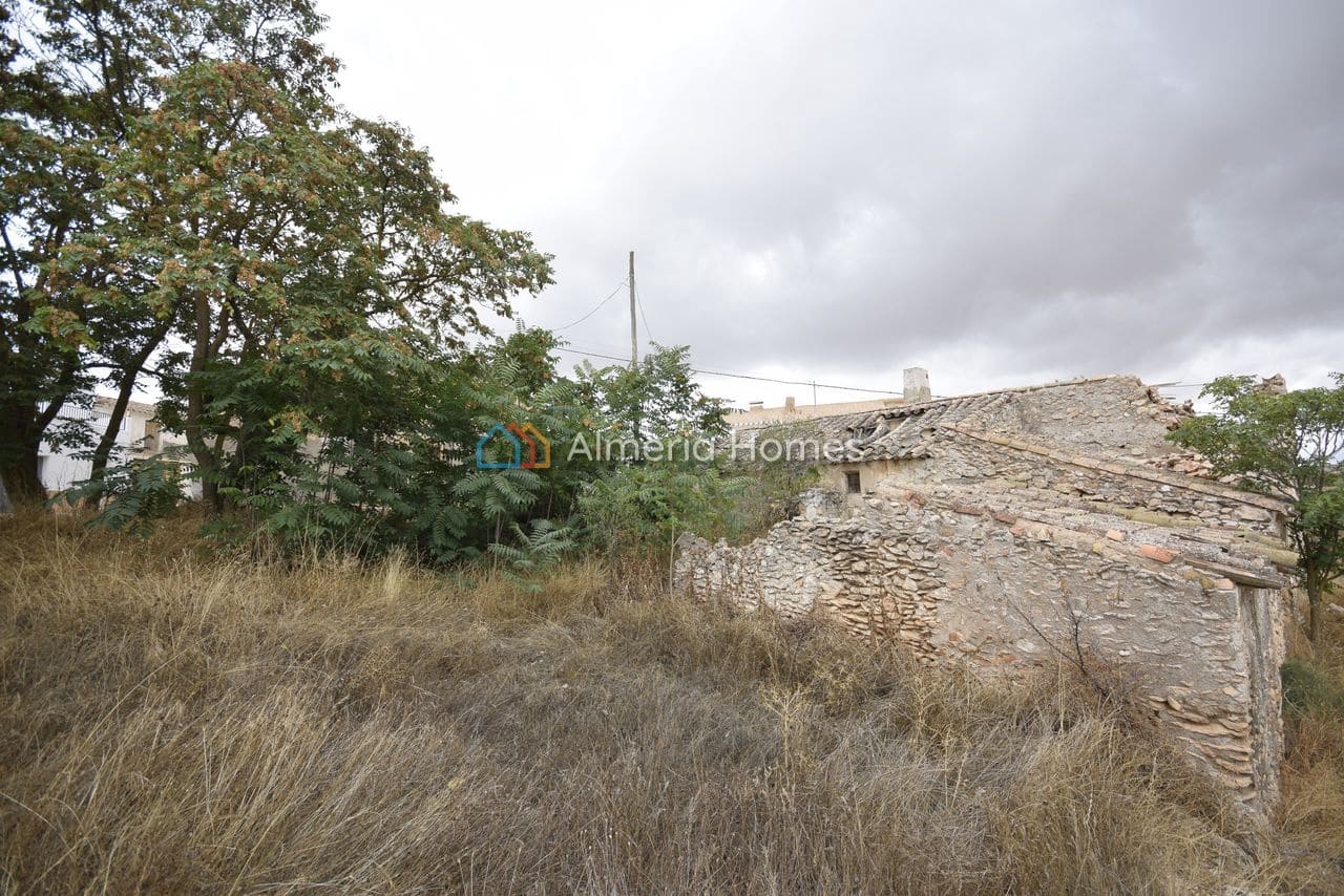 Finka/Dom wiejski na sprzedaż w Chirivel - 39 000 € (Ref: 9271410)