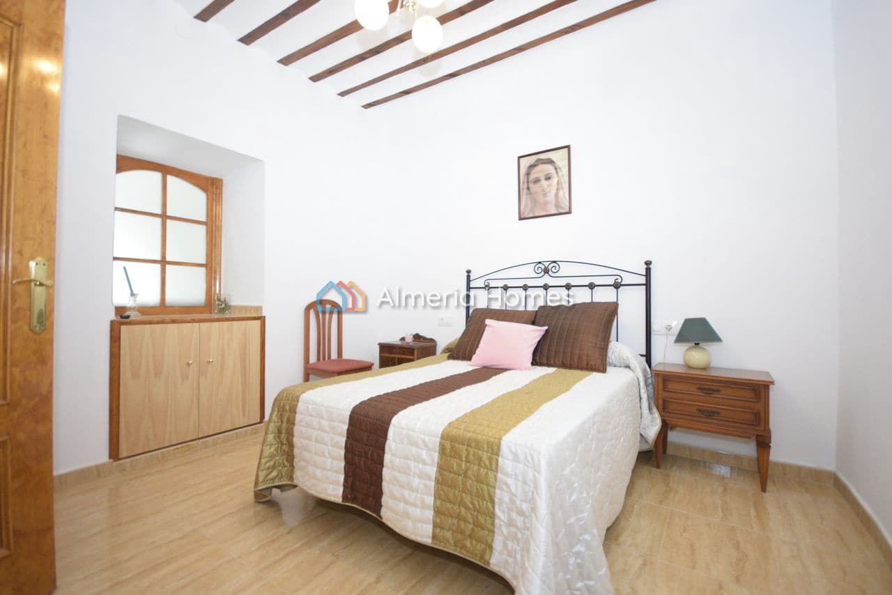 6 soveværelse Finca/Landehus til salg i Oria med garage - € 159.000 (Ref: 9278665)