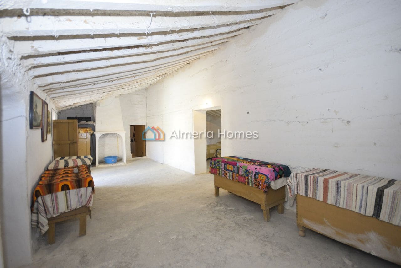 6 soveværelse Finca/Landehus til salg i Oria med garage - € 159.000 (Ref: 9278665)