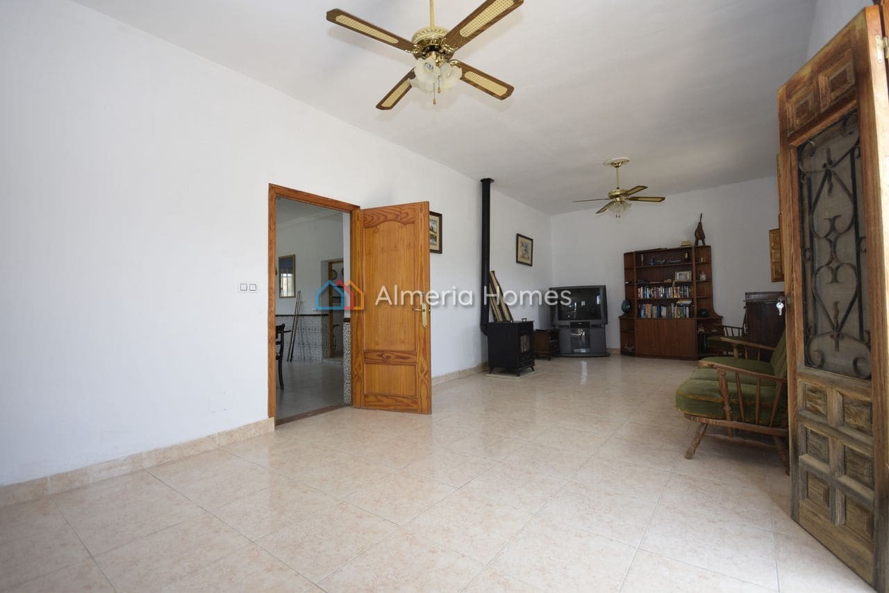 3 bedroom Villa for sale in Partaloa with garage - € 200,000 (Ref: 9293544)