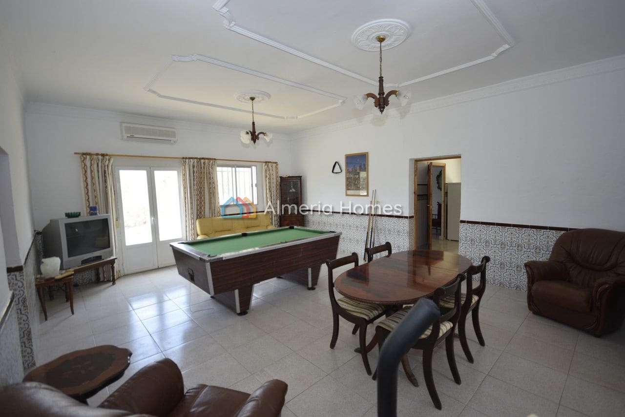 3 bedroom Villa for sale in Partaloa with garage - € 200,000 (Ref: 9293544)