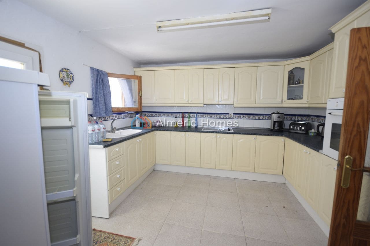 3 bedroom Villa for sale in Partaloa with garage - € 200,000 (Ref: 9293544)