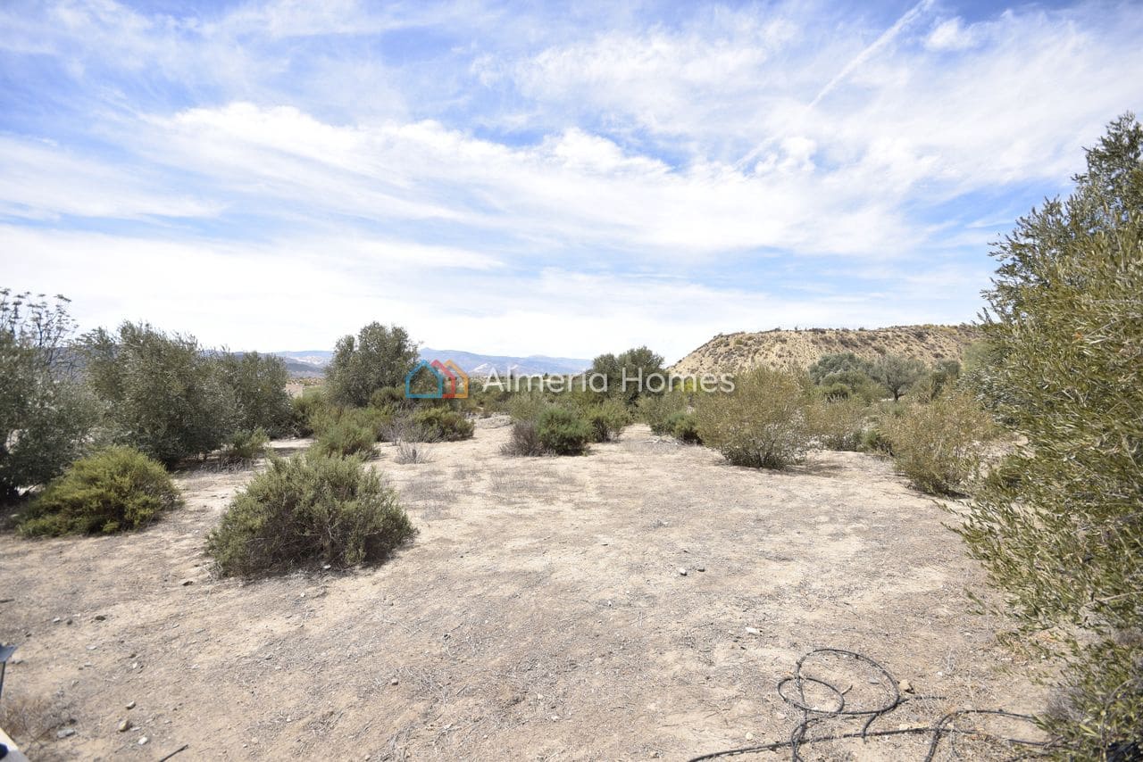 3 bedroom Villa for sale in Partaloa with garage - € 200,000 (Ref: 9293544)