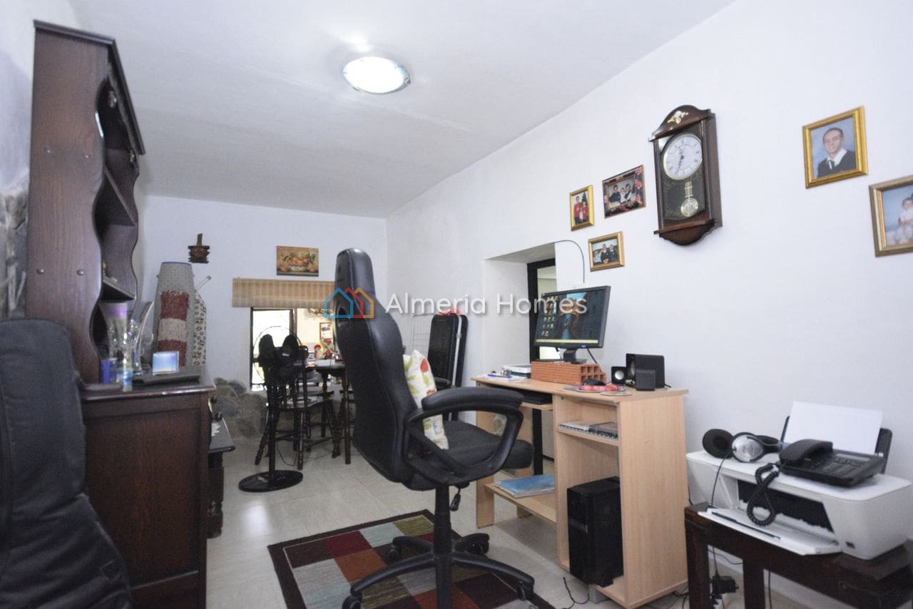 4 bedroom Townhouse for sale in Somontin - € 74,995 (Ref: 9298780)