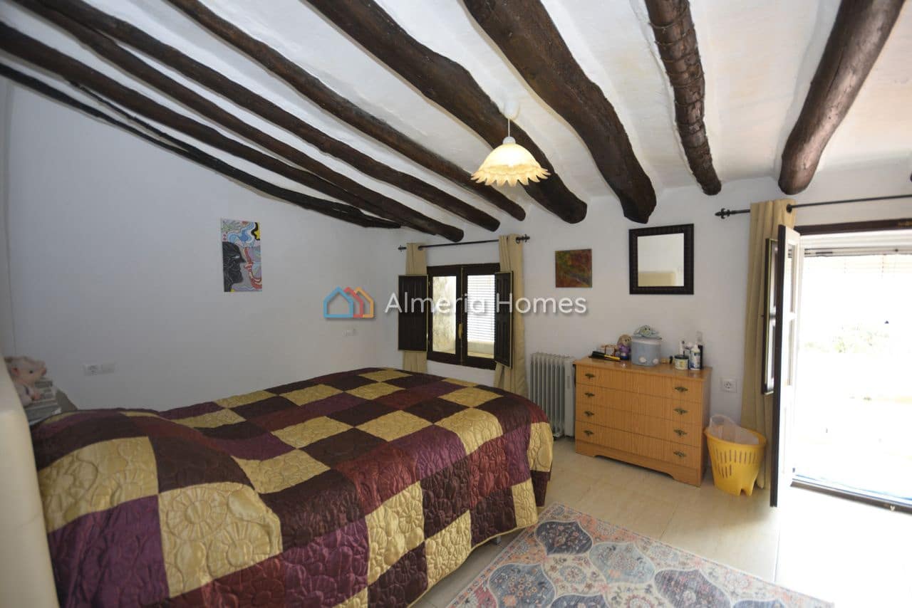 4 bedroom Townhouse for sale in Somontin - € 74,995 (Ref: 9298780)