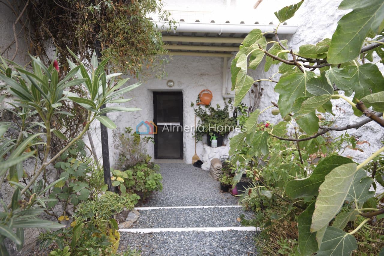 4 bedroom Townhouse for sale in Somontin - € 74,995 (Ref: 9298780)