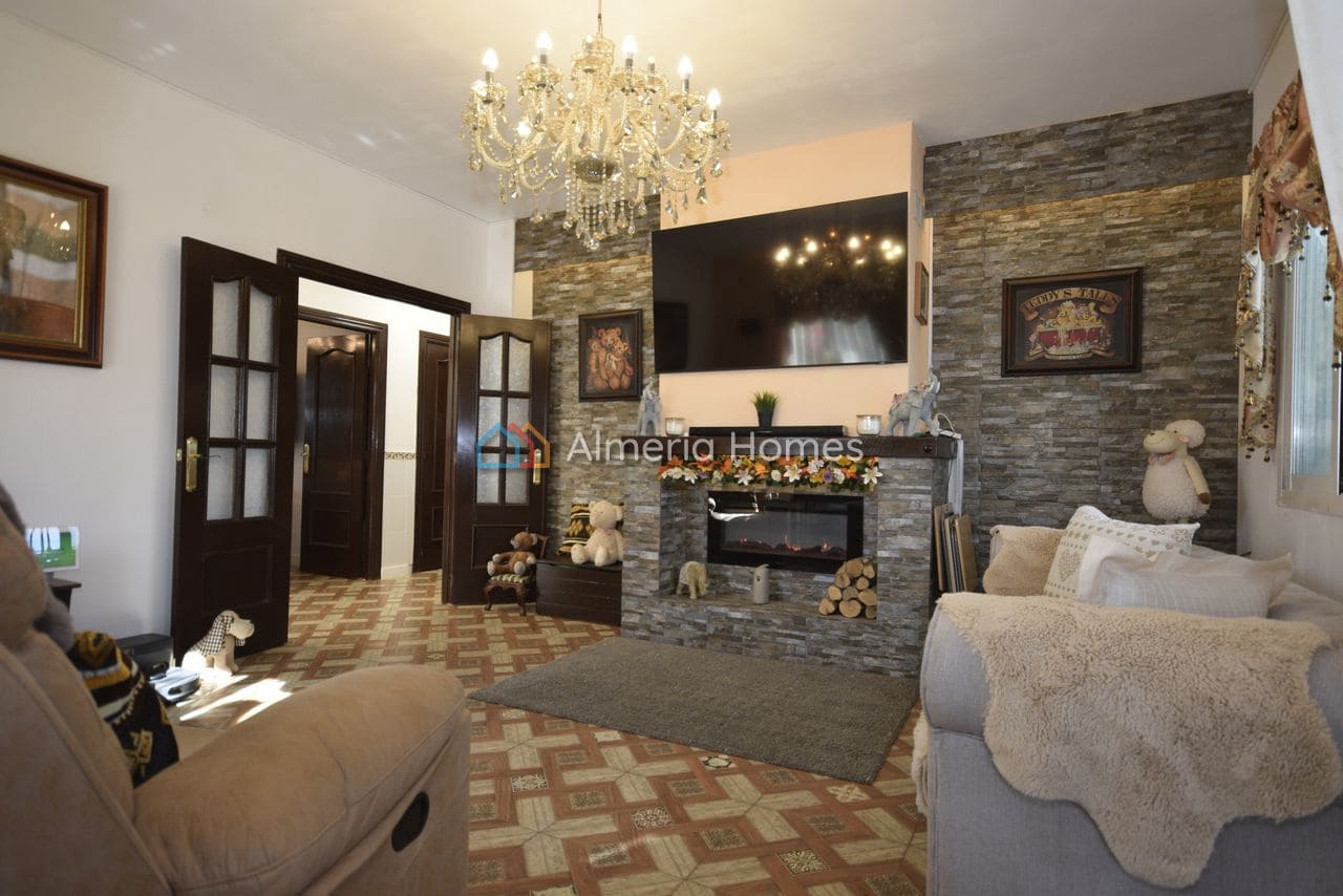 3 soveværelse Villa til salg i Partaloa med swimmingpool - € 274.995 (Ref: 9325426)