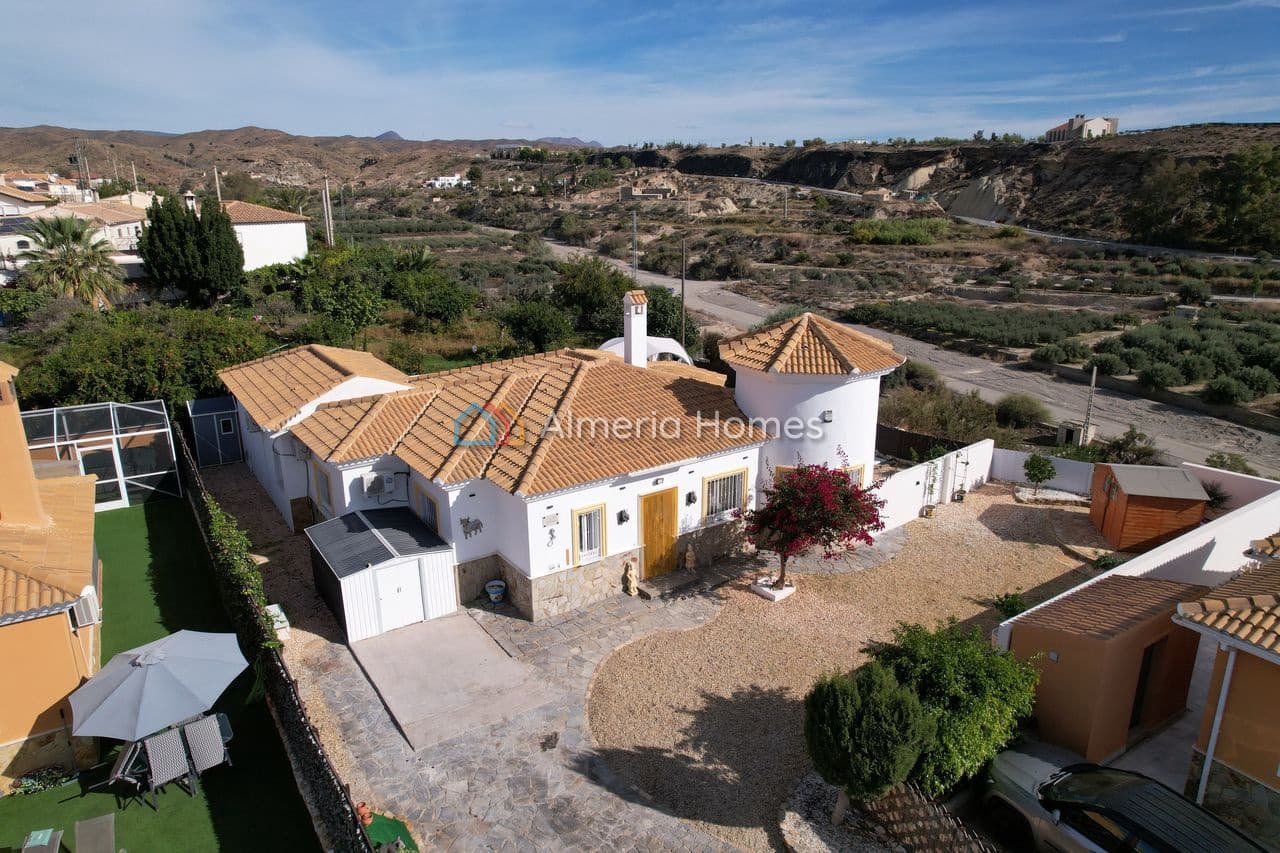 3 soveværelse Villa til salg i Partaloa med swimmingpool - € 274.995 (Ref: 9325426)