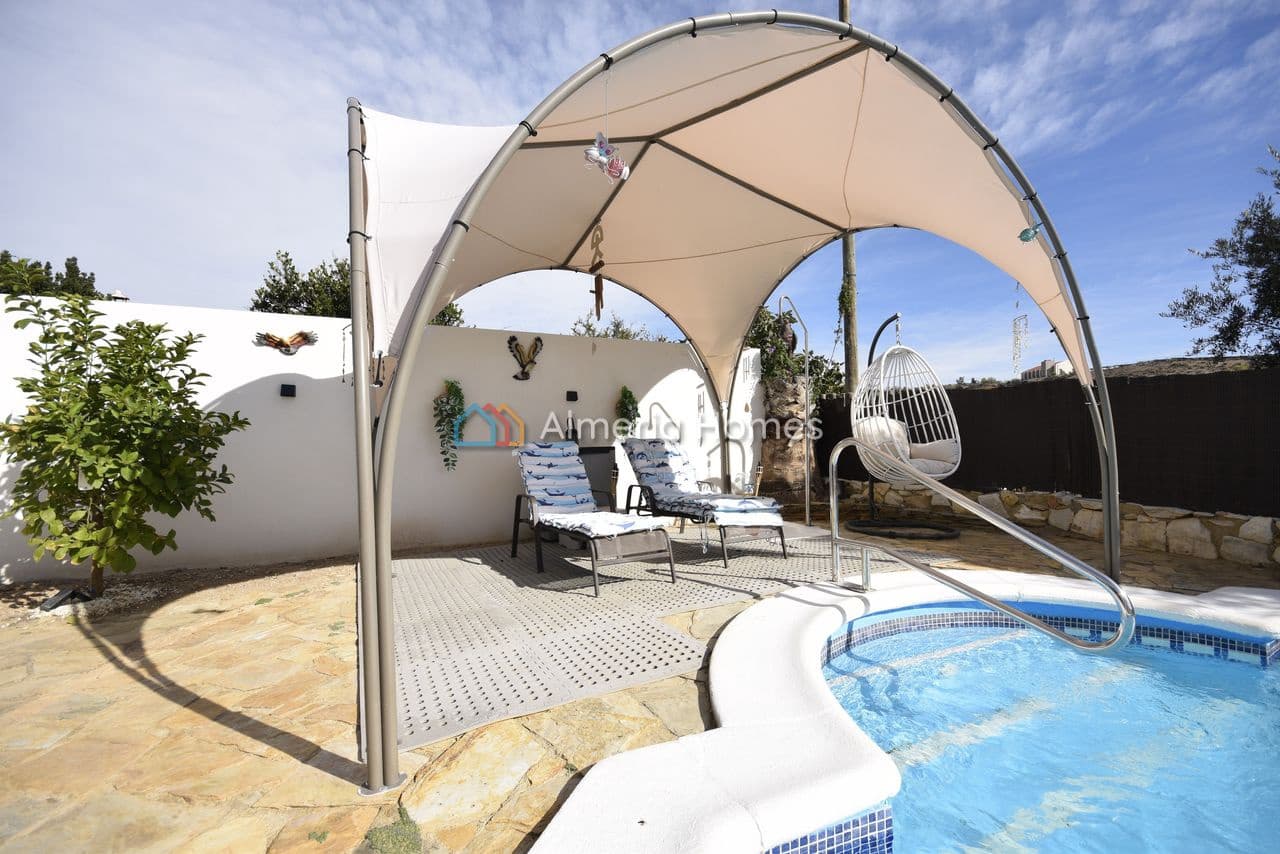 3 soveværelse Villa til salg i Partaloa med swimmingpool - € 274.995 (Ref: 9325426)