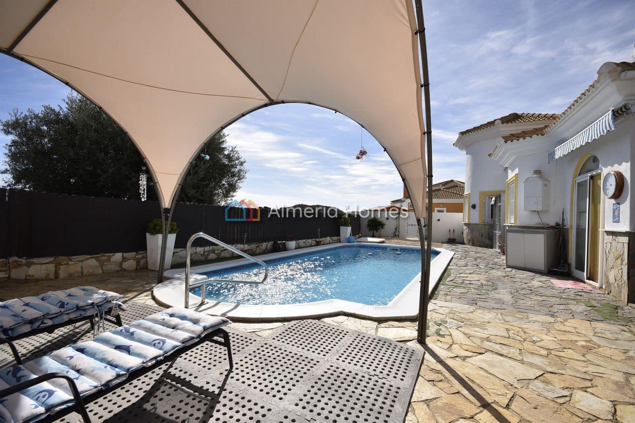 3 soveværelse Villa til salg i Partaloa med swimmingpool - € 274.995 (Ref: 9325426)