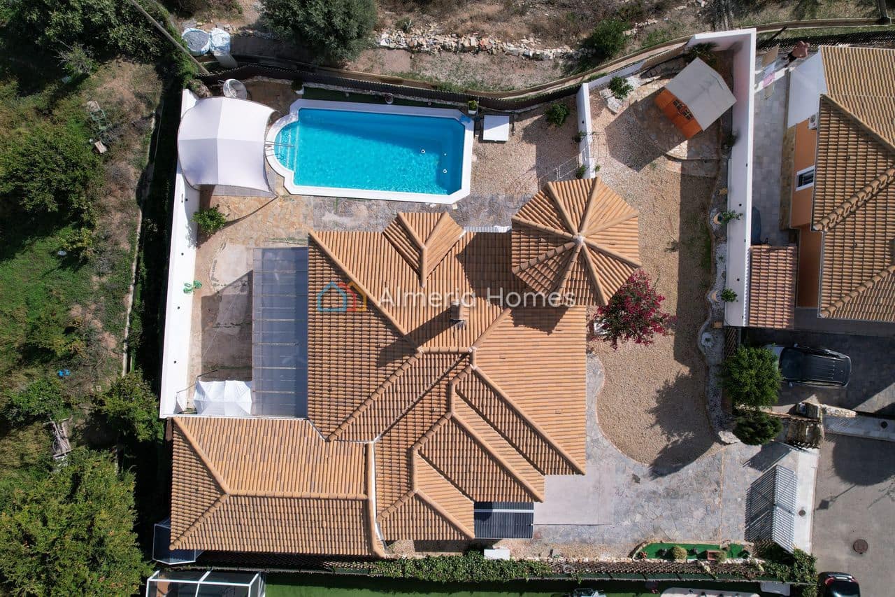 3 soveværelse Villa til salg i Partaloa med swimmingpool - € 274.995 (Ref: 9325426)