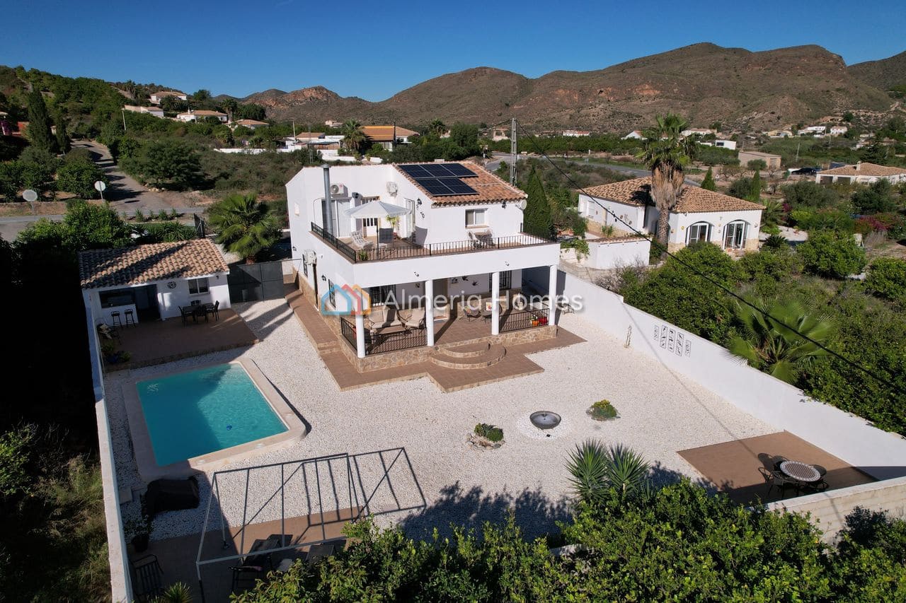 4 slaapkamer Villa te koop in Almanzora met zwembad - € 349.995 (Ref: 9340171)