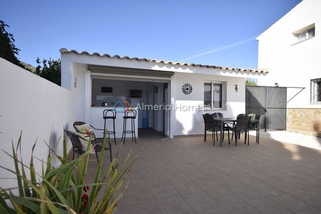 4 slaapkamer Villa te koop in Almanzora, Cantoria met zwembad garage - € 349.995 (Ref: 9340171)