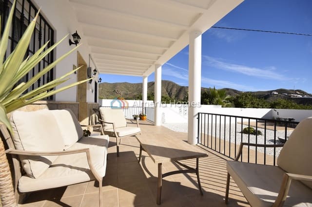 4 slaapkamer Villa te koop in Almanzora, Cantoria met zwembad garage - € 349.995 (Ref: 9340171)
