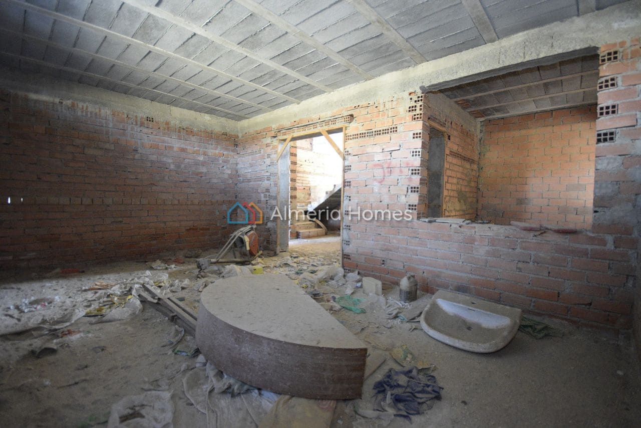 4 soveværelse Villa til salg i Albox - € 99.000 (Ref: 9343571)