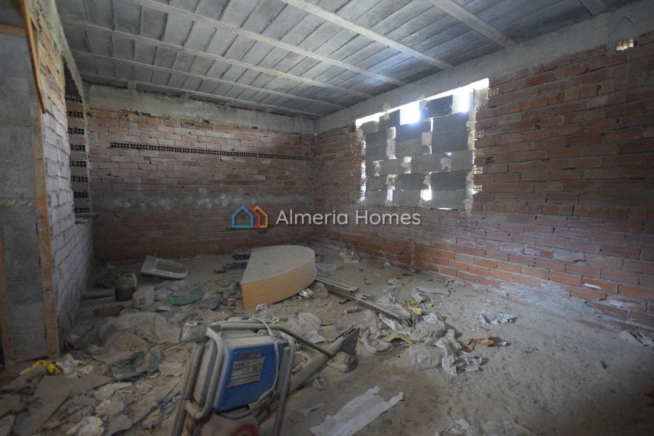 4 soveværelse Villa til salg i Albox - € 99.000 (Ref: 9343571)