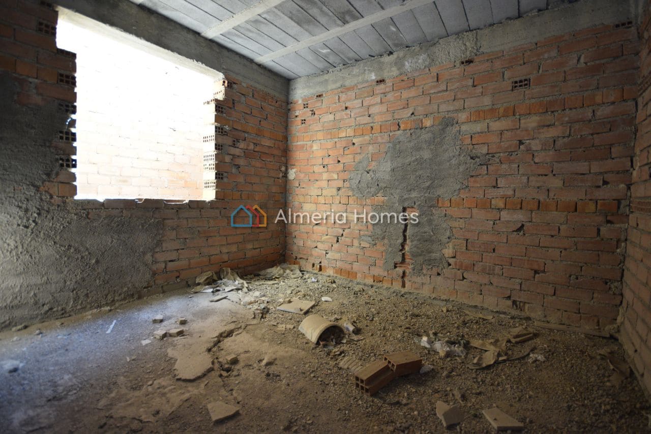 4 soveværelse Villa til salg i Albox - € 99.000 (Ref: 9343571)