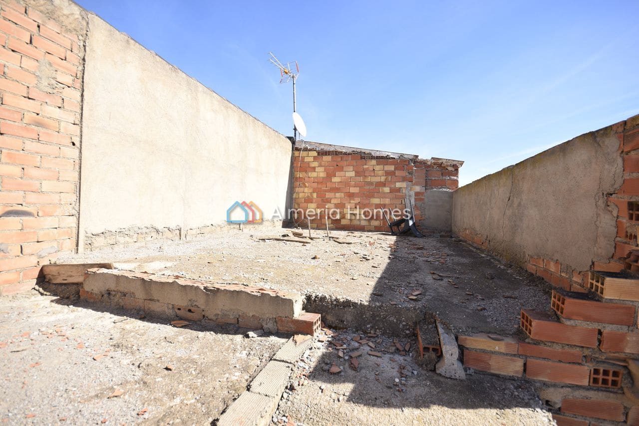 4 soveværelse Villa til salg i Albox - € 99.000 (Ref: 9343571)