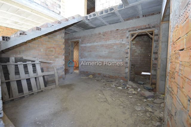 4 soveværelse Villa til salg i Albox - € 99.000 (Ref: 9343571)