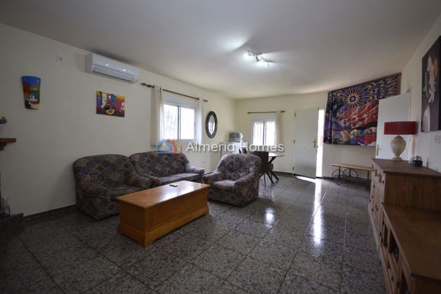 3 chambre Finca/Maison de Campagne à vendre à Oria - 104 950 € (Ref: 9363168)