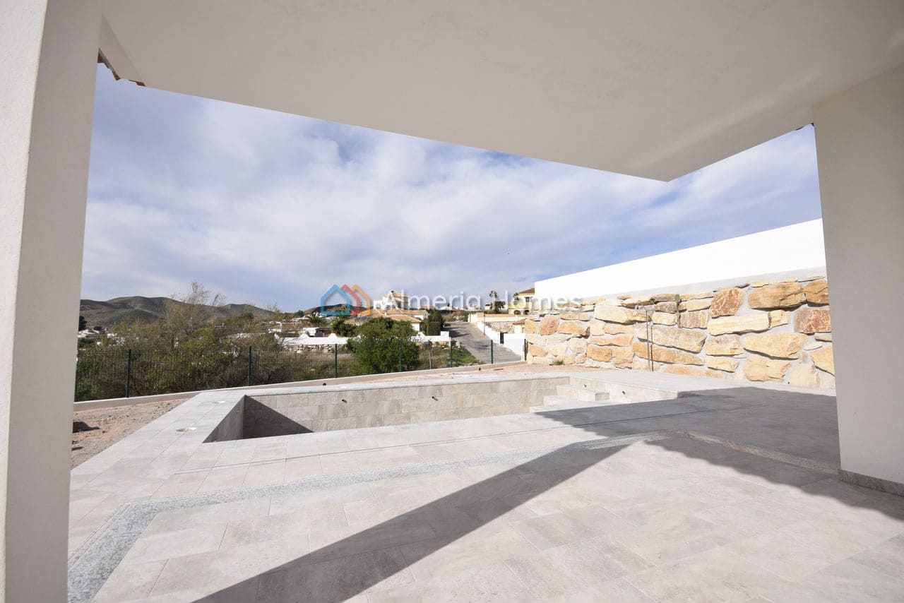 3 bedroom Villa for sale in Arboleas with pool - € 287,000 (Ref: 9371151)