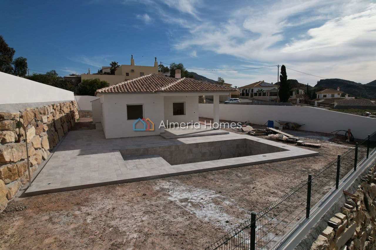 3 bedroom Villa for sale in Arboleas with pool - € 287,000 (Ref: 9371151)