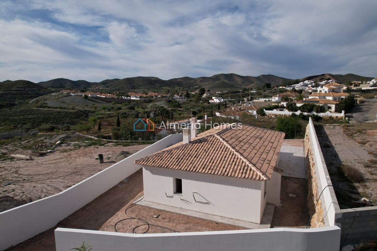 3 bedroom Villa for sale in Arboleas with pool - € 287,000 (Ref: 9371151)