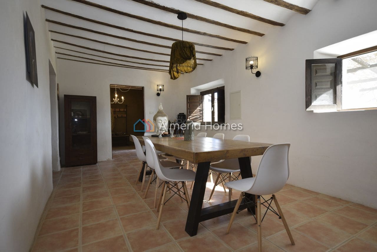 7 bedroom Finca/Country House for sale in Albox with pool - € 325,000 (Ref: 9372237)