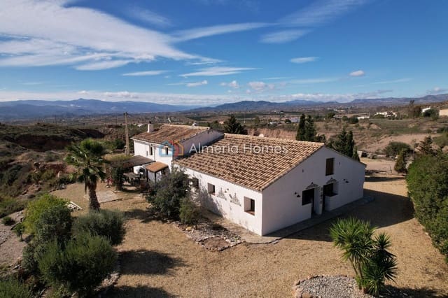 7 bedroom Finca/Country House for sale in Albox with pool - € 325,000 (Ref: 9372237)