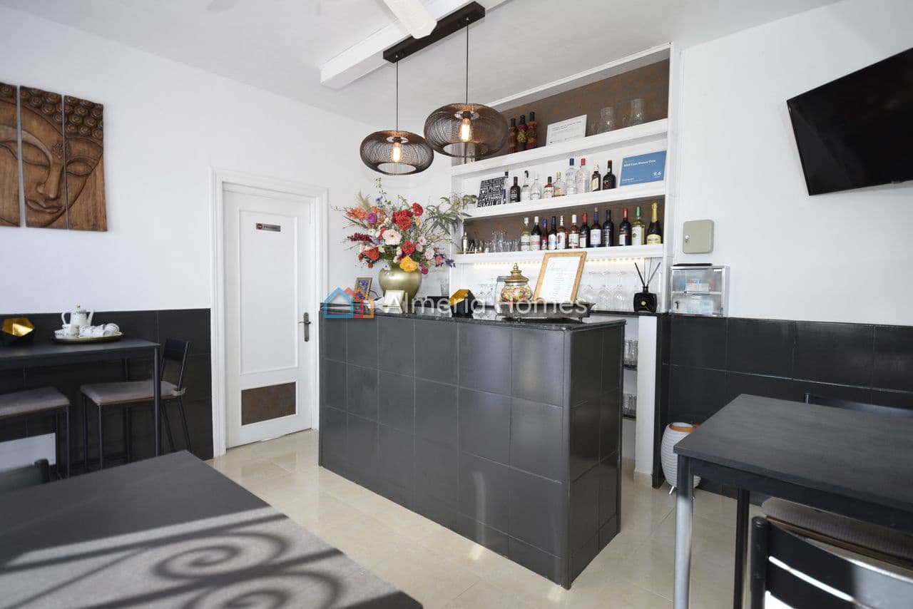 5 soveværelse Villa til salg i Oria med swimmingpool - € 385.000 (Ref: 9380055)