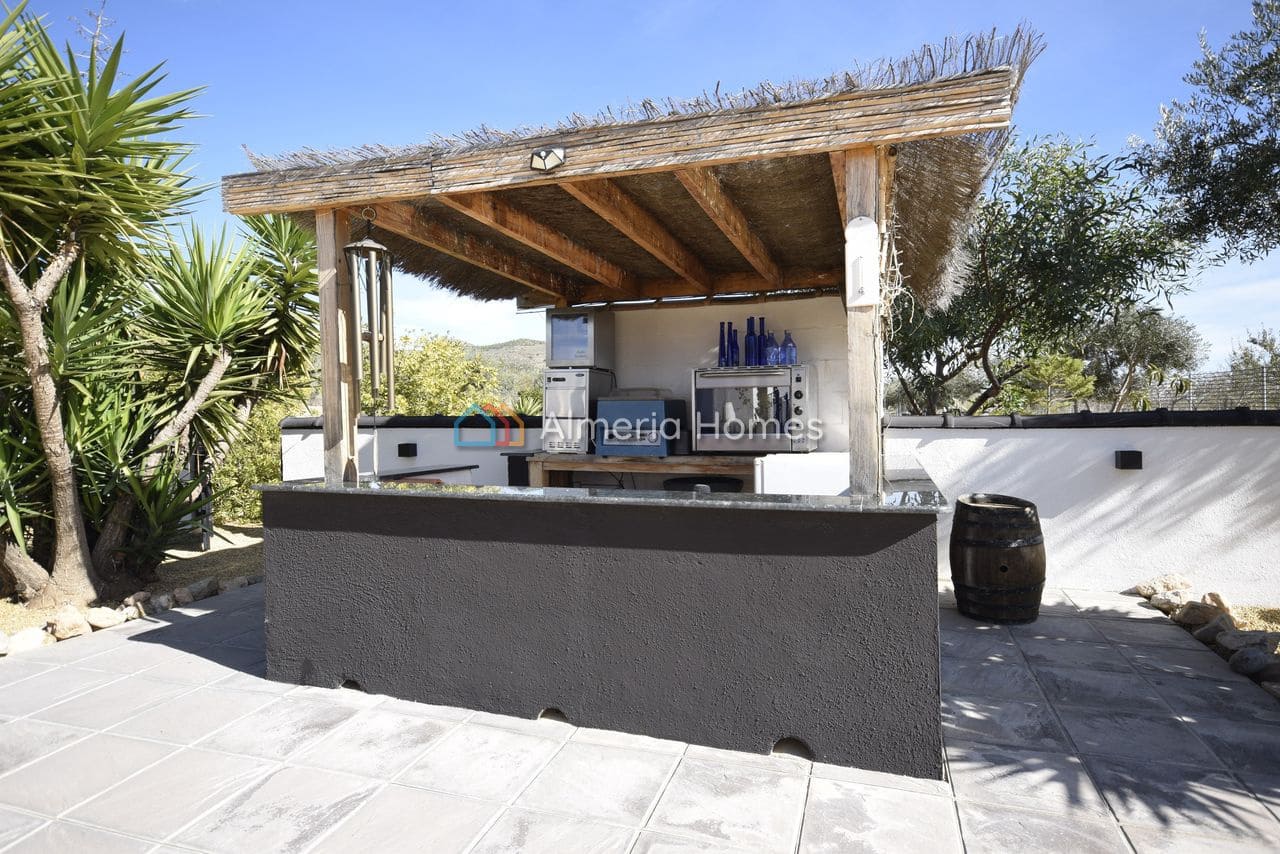 5 soveværelse Villa til salg i Oria med swimmingpool - € 385.000 (Ref: 9380055)