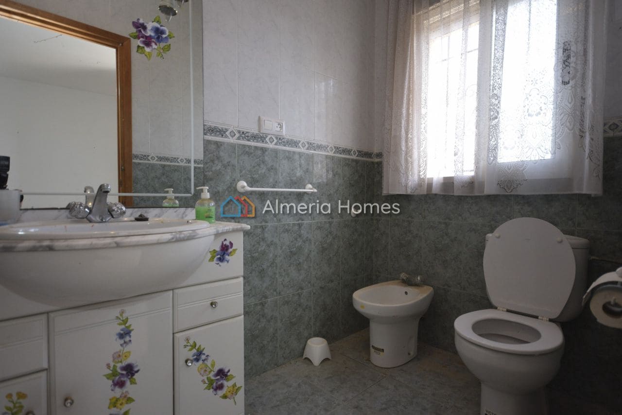 7 slaapkamer Finca/Landhuis te koop in Albox - € 149.950 (Ref: 9383969)