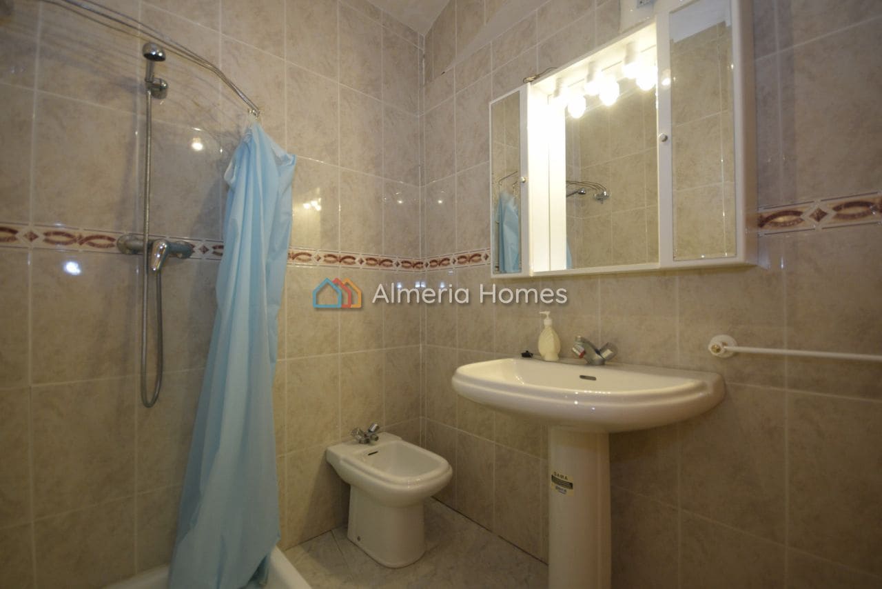 7 slaapkamer Finca/Landhuis te koop in Albox - € 149.950 (Ref: 9383969)