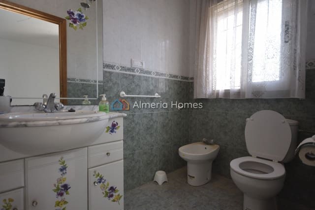 7 slaapkamer Finca/Landhuis te koop in Albox - € 149.950 (Ref: 9383969)