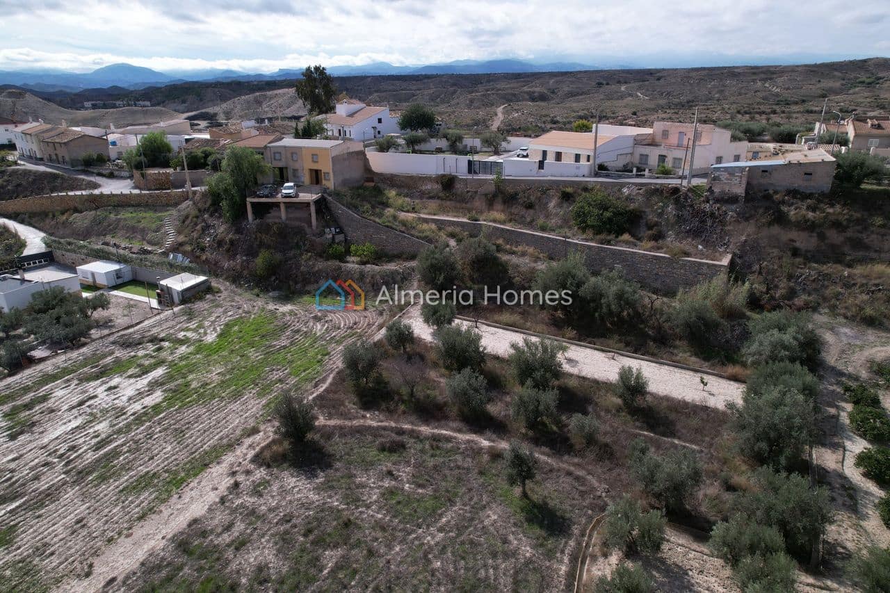 7 slaapkamer Finca/Landhuis te koop in Albox - € 149.950 (Ref: 9383969)