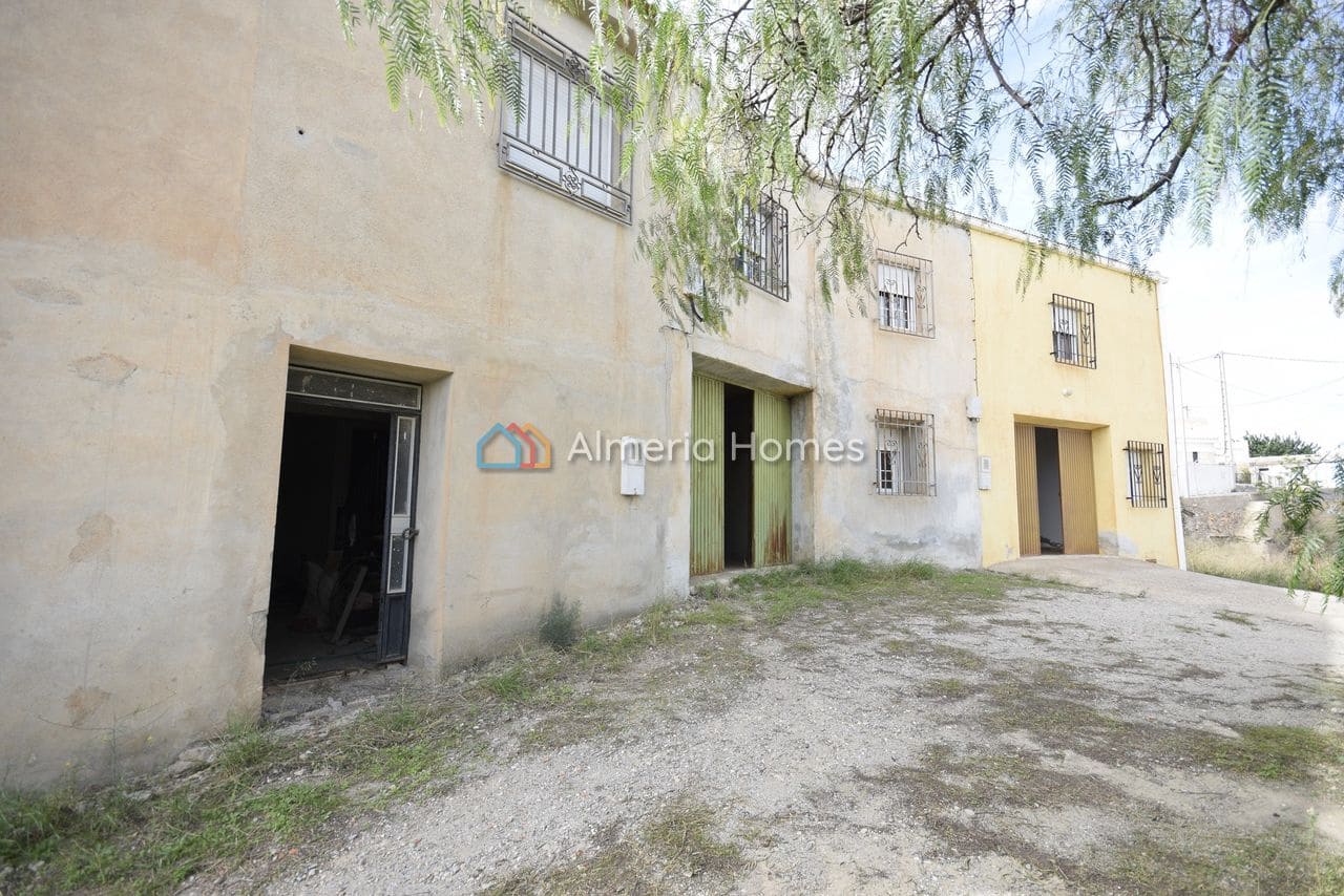 7 slaapkamer Finca/Landhuis te koop in Albox - € 149.950 (Ref: 9383969)