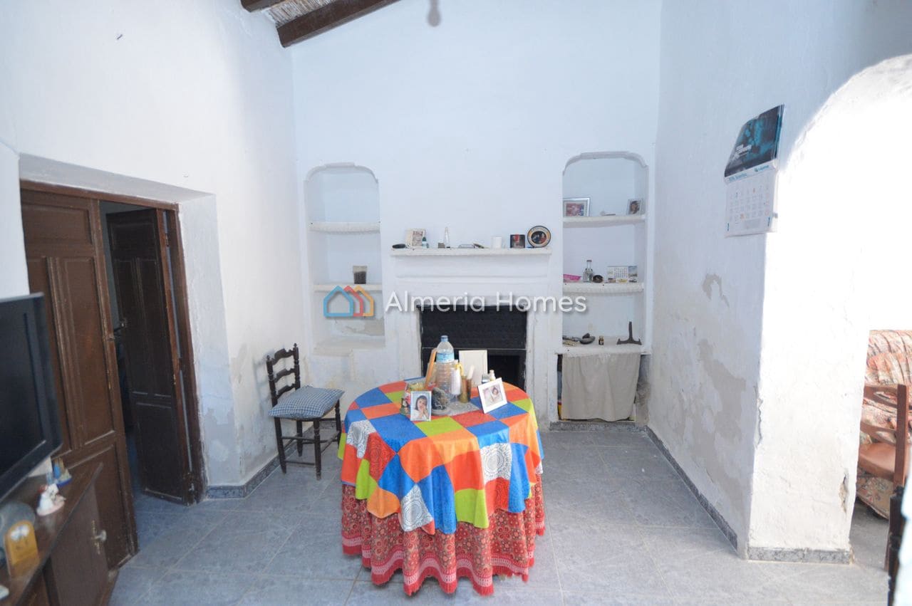 3 bedroom Finca/Country House for sale in Lubrin with garage - € 70,000 (Ref: 9386635)