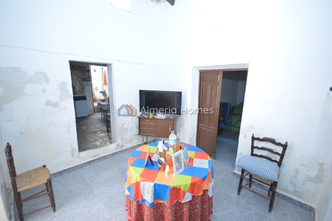 3 bedroom Finca/Country House for sale in Lubrin with garage - € 70,000 (Ref: 9386635)